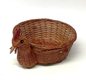 BASE DE MIMBRE FORMA GALLINA 
