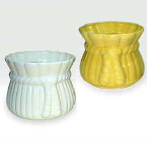 MACETA CERAMICA CON CORDON